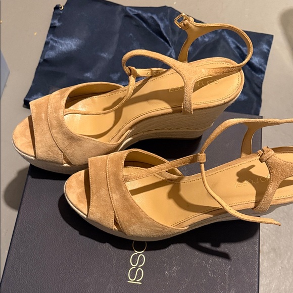 Sergio Rossi Tan Suede Wedge Sandals - Picture 2 of 6